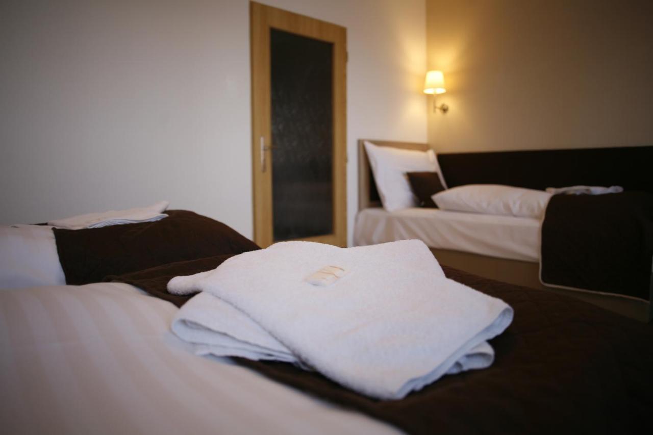 Hotel Pod Vlekem Loučná pod Klínovcem 외부 사진
